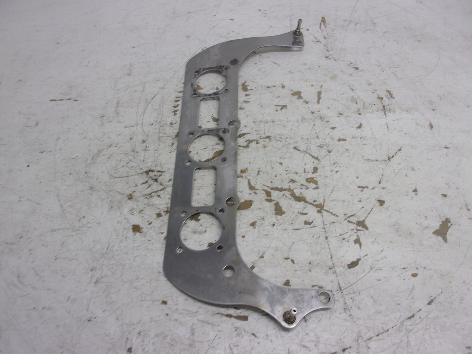 Yamaha WaveRunner 1997-2004 SUV SV GP XL1200 Air Cleaner Bracket 65U-14255-00-00