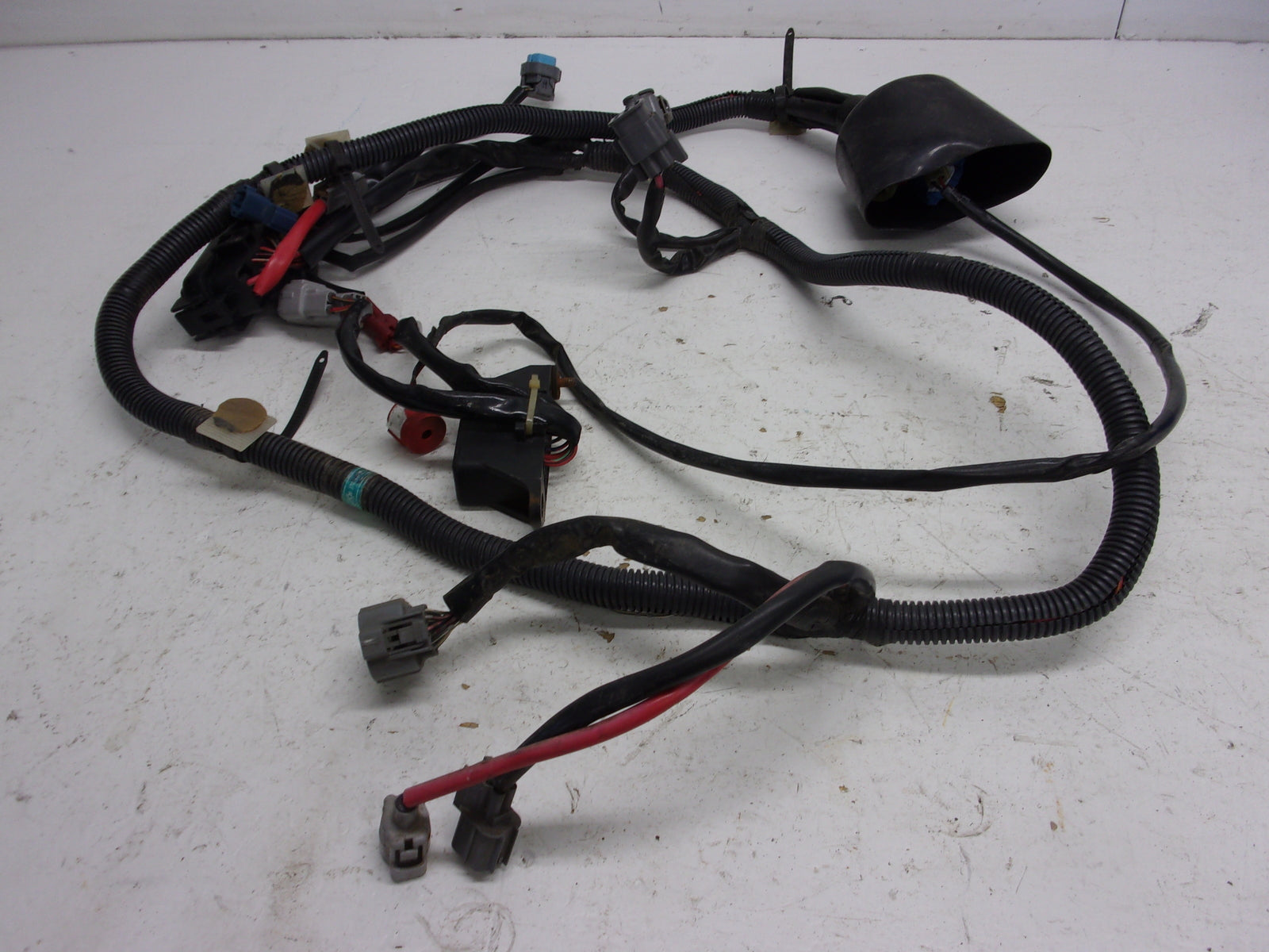 Honda PWC Aquatraxx 2004-2007 F-12 F-12X OEM Frame Wire Harness # 32100-HW1-690