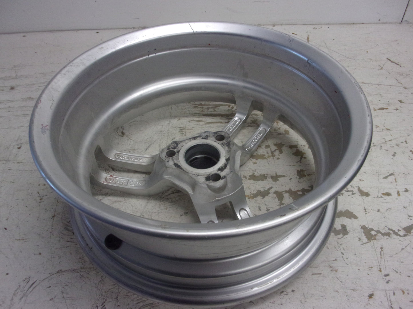 Can-Am Roadster 2010-2012 Spyder RS-S OEM Silver Front Wheel # 706201058