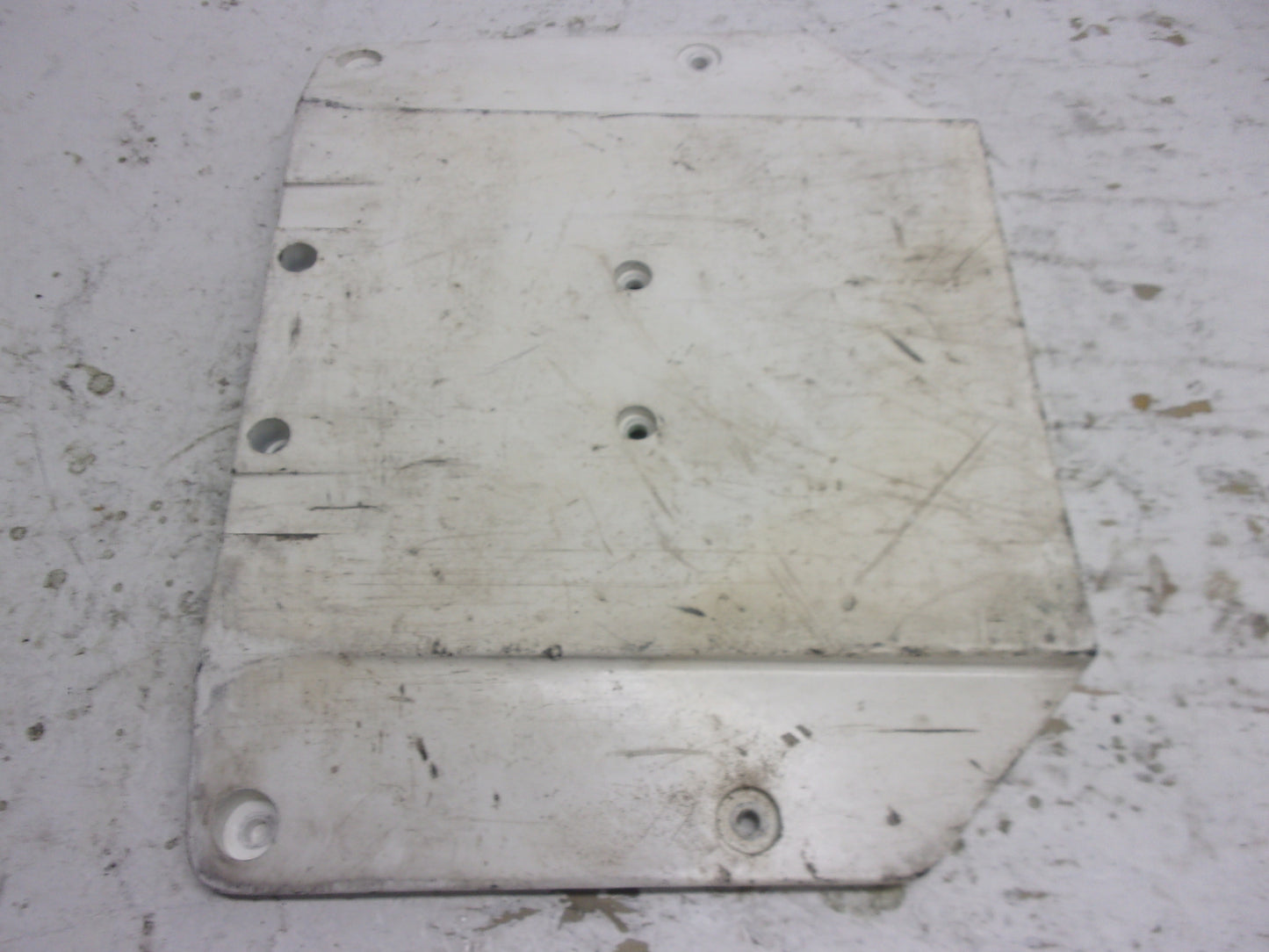 Kawasaki Jet Ski 1998 ZXI 1100 Ride Plate / Jet Pump Cover White 59446-3741-8C