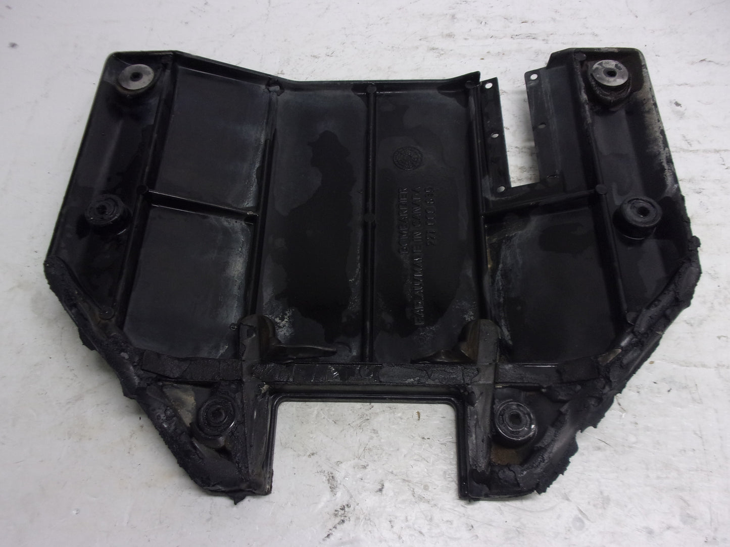Sea Doo Bombardier PWC 2000 RX RXDI OEM Ride Plate Assembly # 271001141