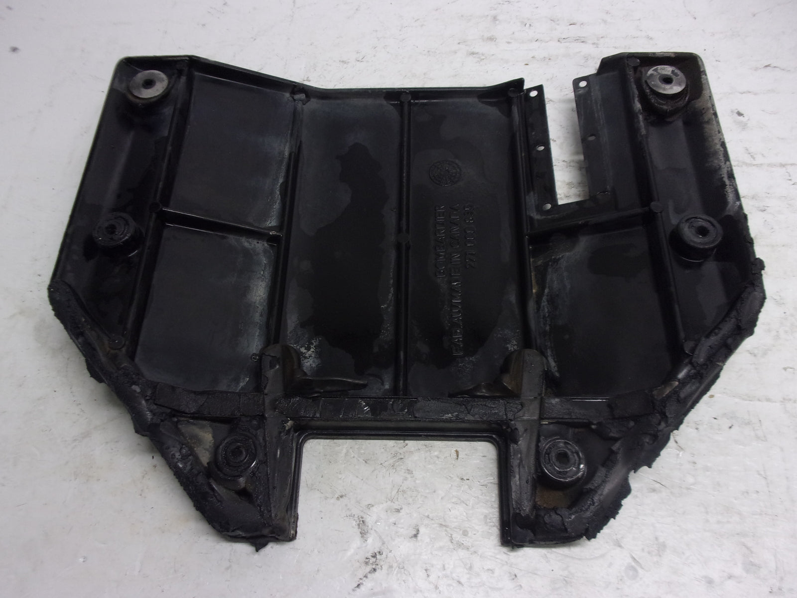 Sea Doo Bombardier PWC 2000 RX RXDI OEM Ride Plate Assembly # 271001141