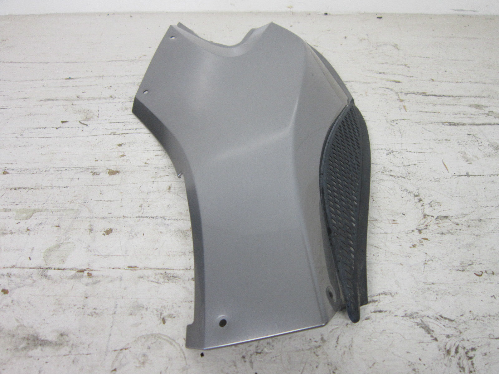 Can-Am Roadster 2012-2013 Spyder RS ST OEM Silver Right Side Panel # 705006255