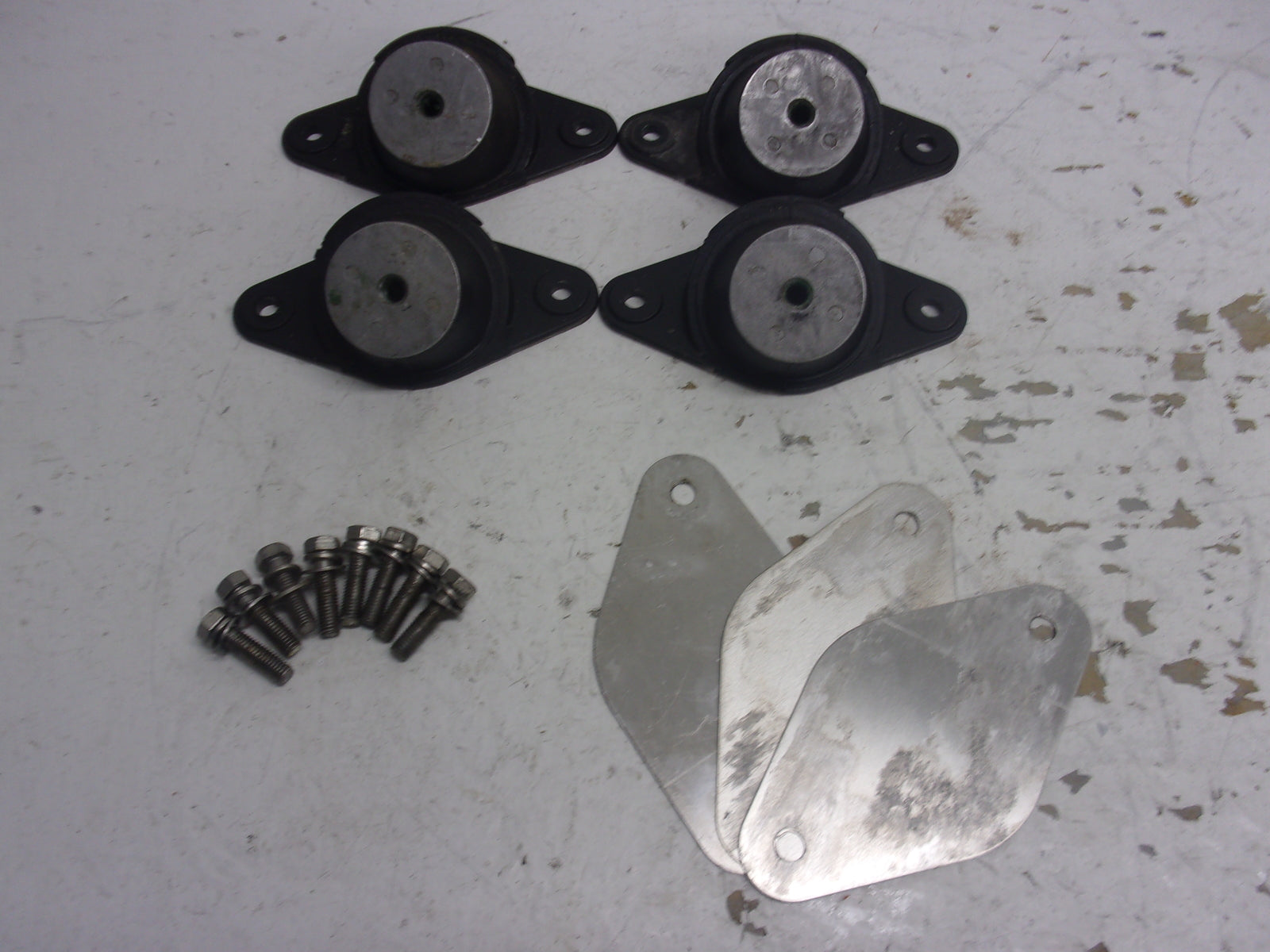 Kawasaki Jet Ski 2006-2021 Ultra STX OEM Motor Mount / Damper Set # 92161-3789