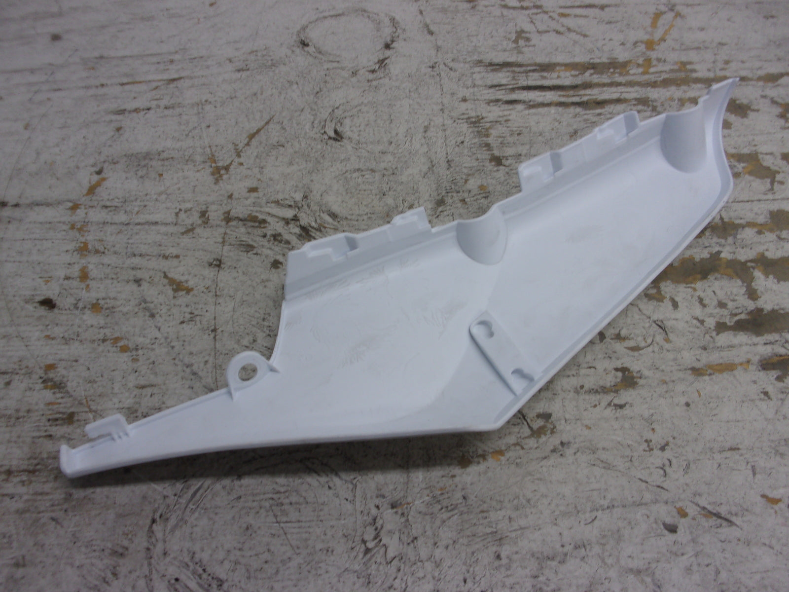 Husqvarna 2018-2019 FX FS FX TX TX OEM White RH Air Box Cover # 2510601400028