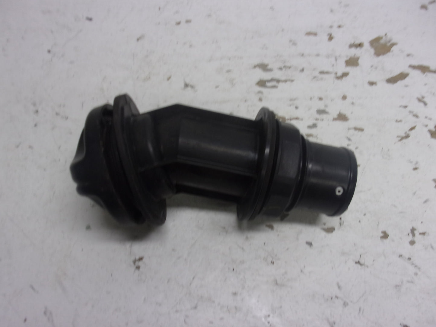 Sea Doo Bombardier 2012-2020 Wake RXP RXT GTI GTR GTX Fuel Neck + Cap 275500845