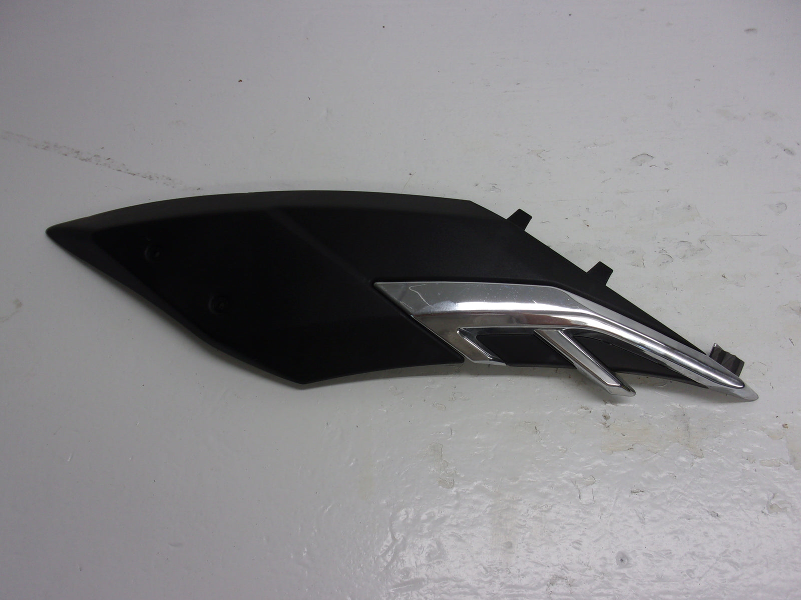Yamaha 2013-2018 FX HO SHO OEM Right Stern Cover Part# F2S-U890N-11-00