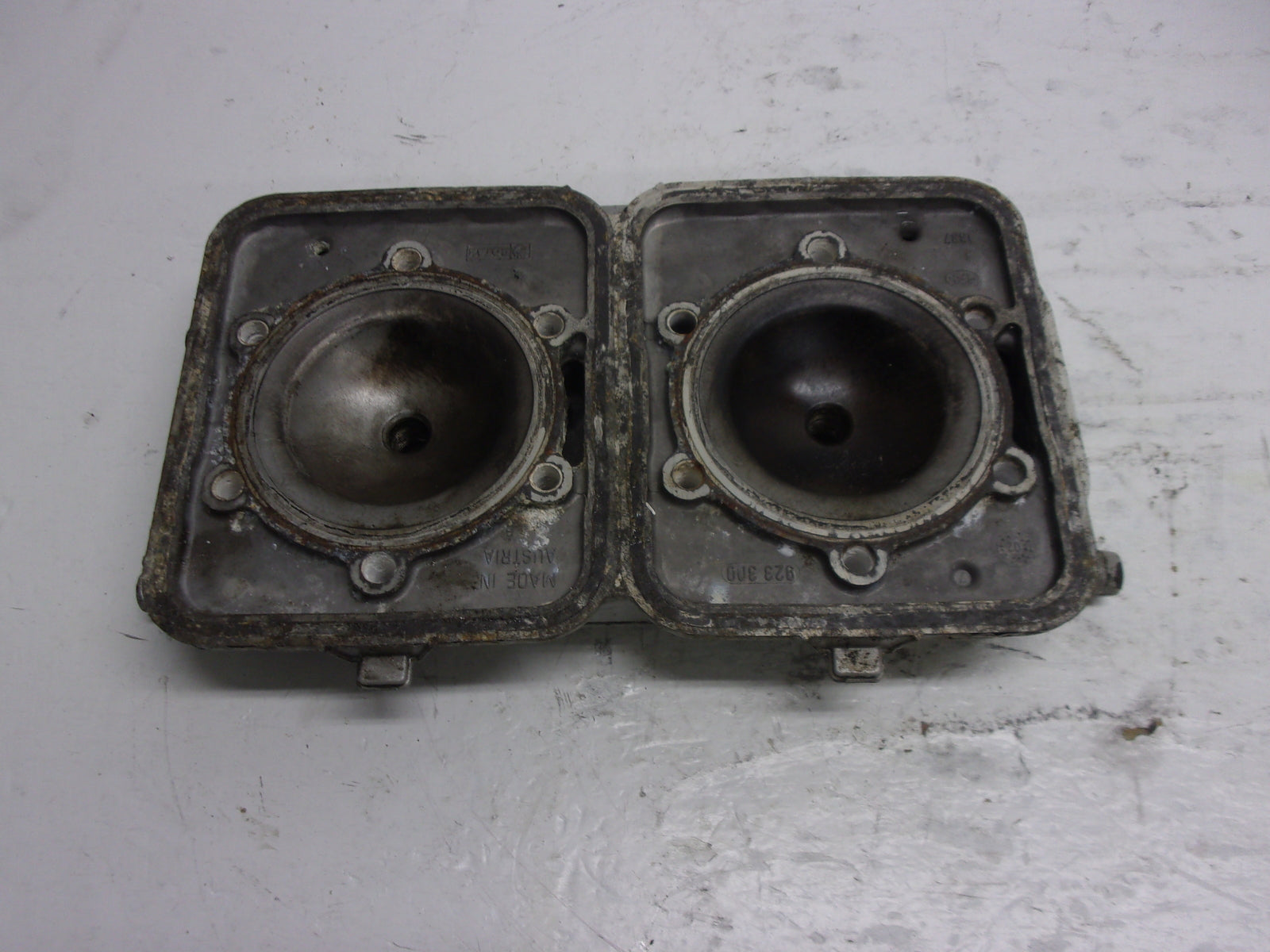 Sea Doo Bombardier 2003-2005 GTI 3D RFI 787 Cylinder Head + Cover # 420923308