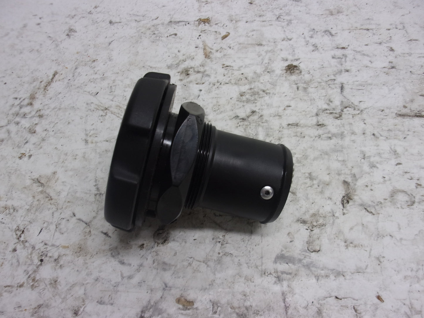 Yamaha Waverunner 1997-2003 XL , SUV Oil Filler Cap & Neck # GJ3-U778B-00-00