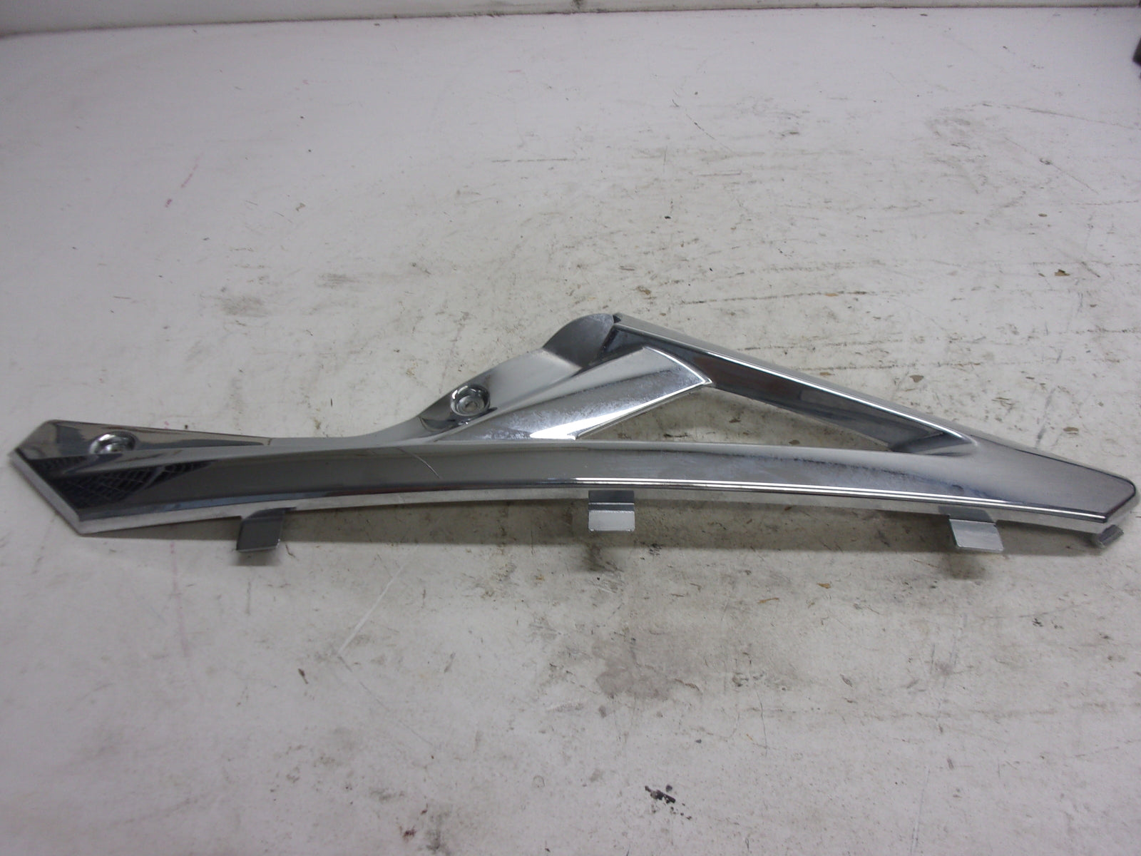 Yamaha WaveRunner 2015-2019 VX VXS VXR OEM Chrome LH Side Trim F2X-U377F-00-00