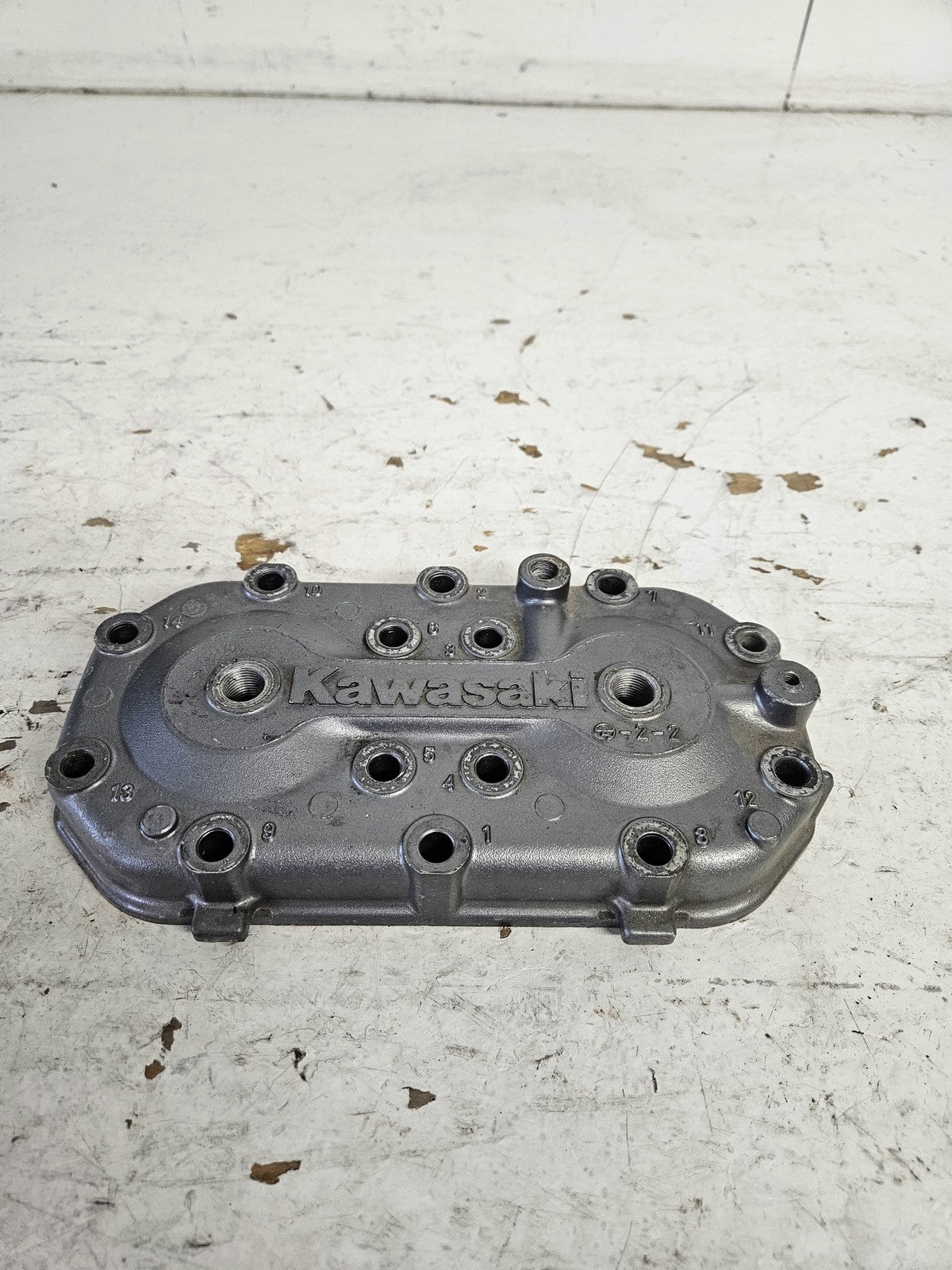 Kawasaki Jet Ski 1991-1995 650 Jet Mate X2 TS SC Silver Cylinder Head 11001-3716