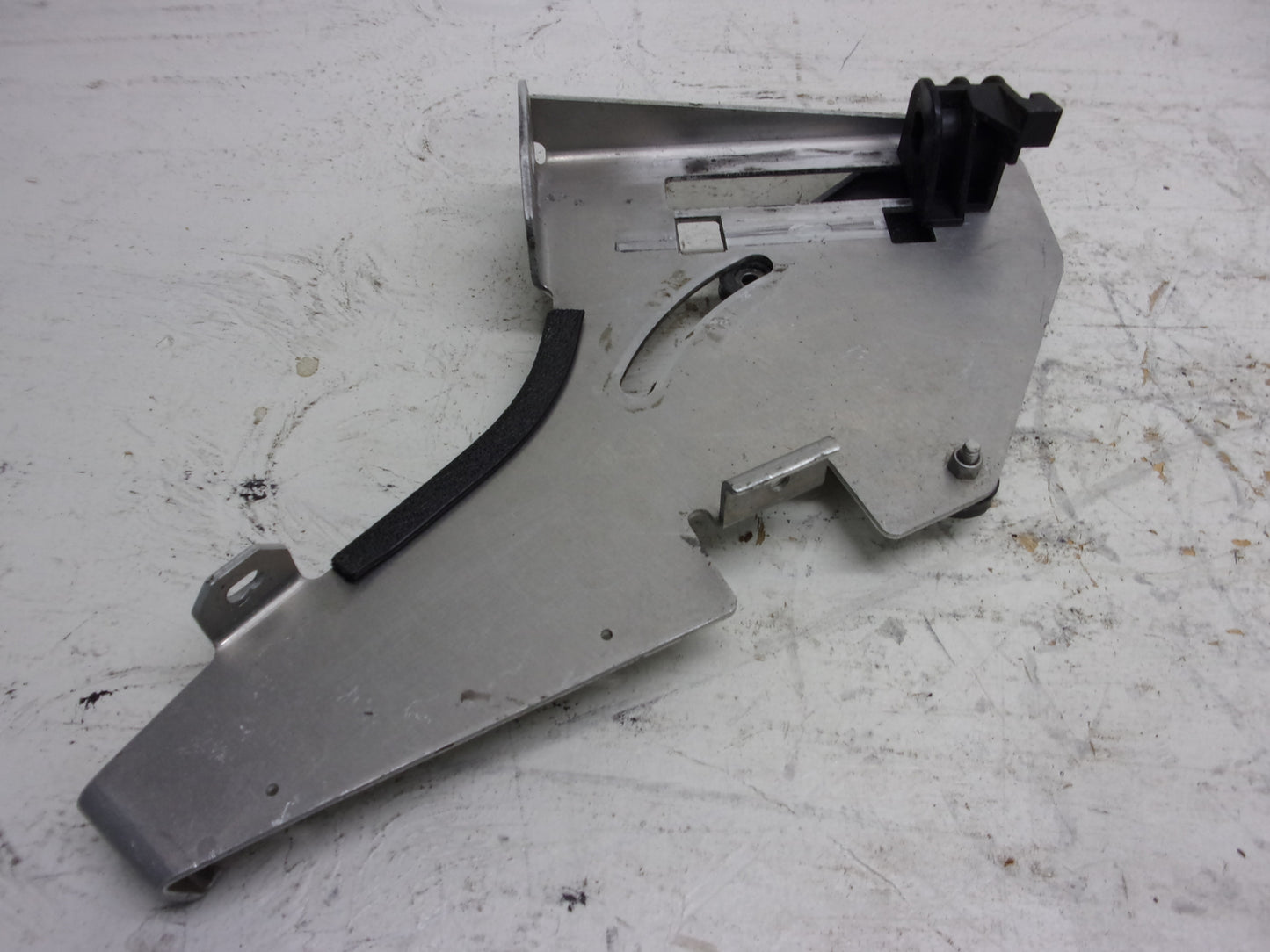 Sea Doo Bombardier 1993-1994 GTX GTS OEM Reverse Support Plate Part# 271000217