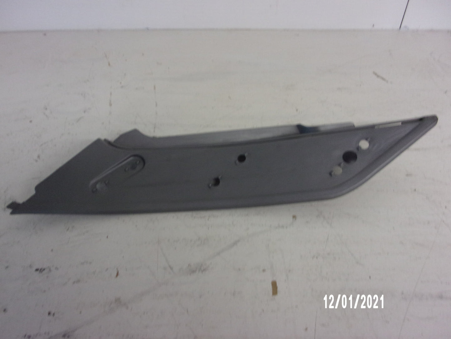 Sea Doo Bombardier PWC 2004 RXP OEM Left Hand Metallic Moulding # 291002004