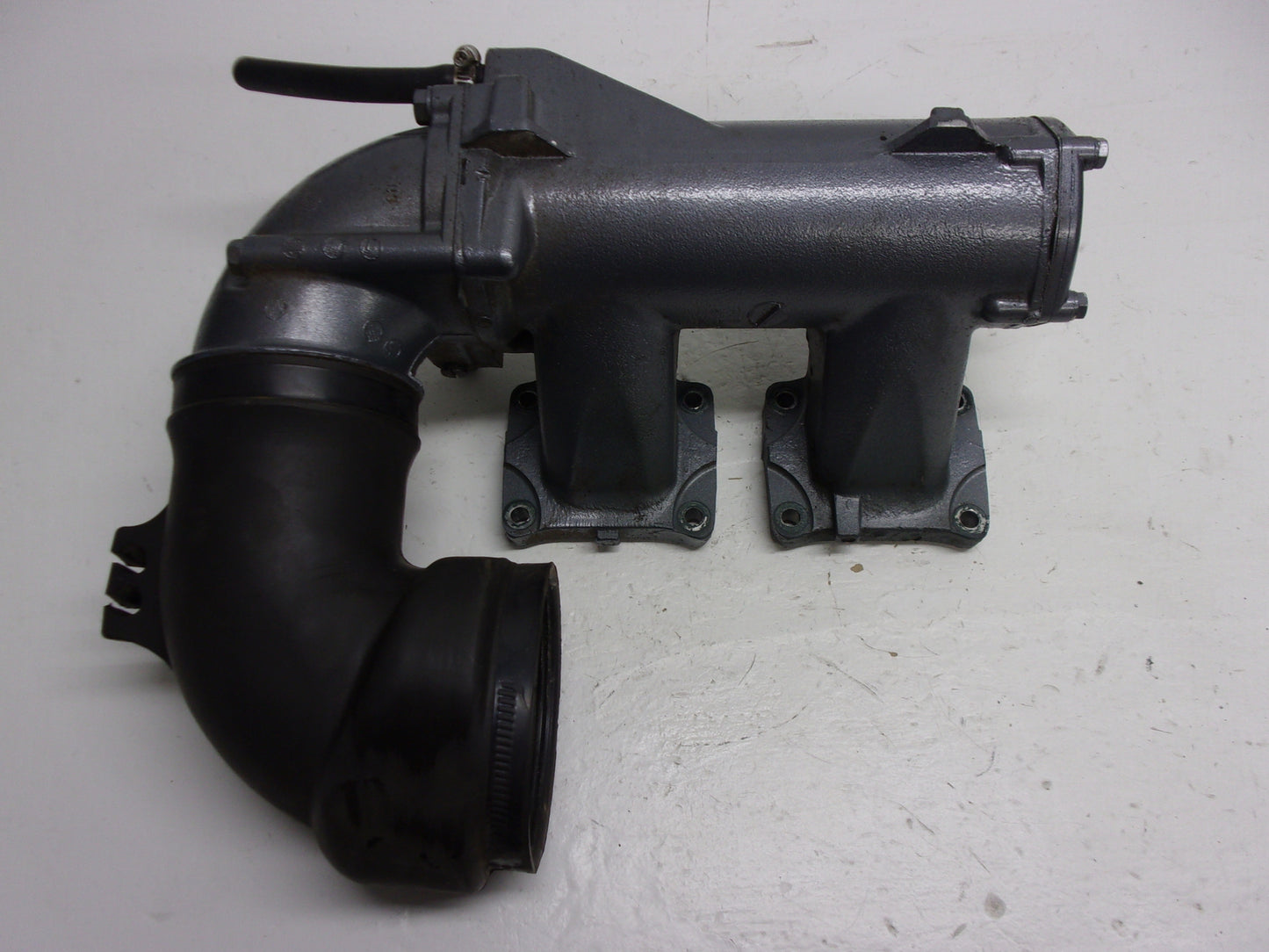 Yamaha WaveRunner 1995 VXR 650 OEM Exhaust Manifold + Joint # 6R7-14711-01-9M