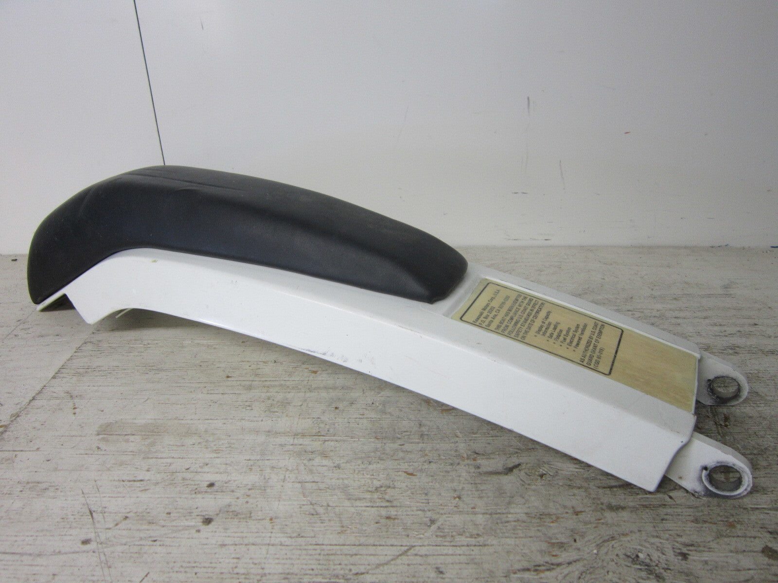 Kawasaki Jet Ski 1987-1988 300 SX OEM White Handlepole Assembly # 39100-3702-8C