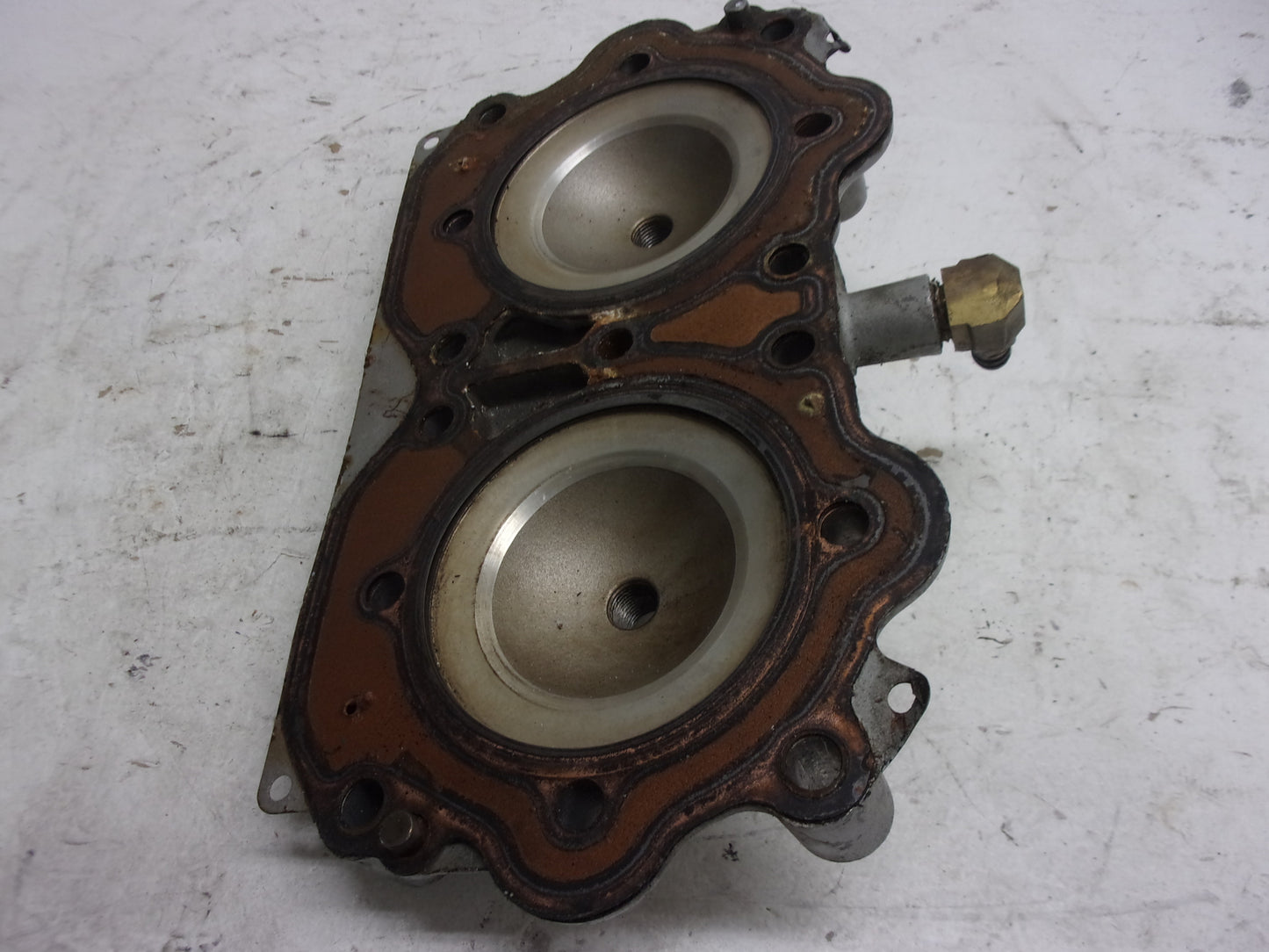 Sea Doo Bombardier 2000-2002 XP GTX RX LRV OEM Silver Cylinder Head # 290923921