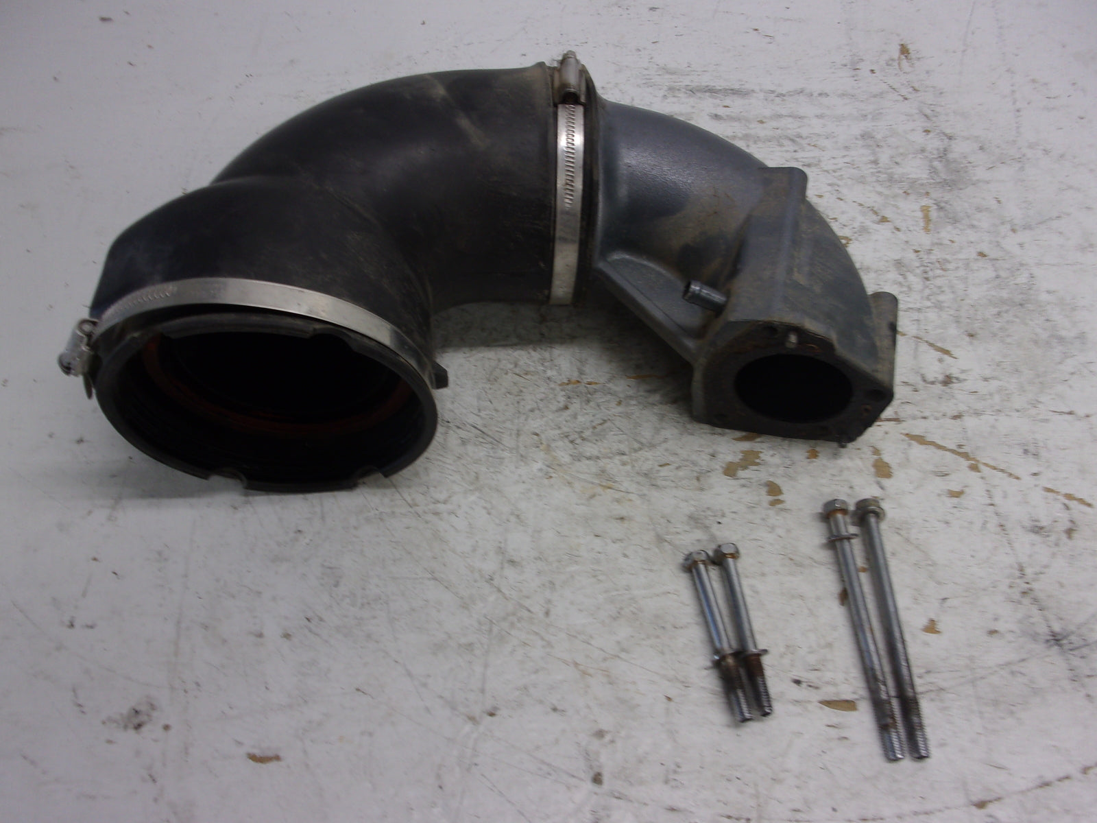 Yamaha WaveRunner 1998-2003 XL WVT 700 OEM Exhaust Ring Joint # 62T-14712-00-9P