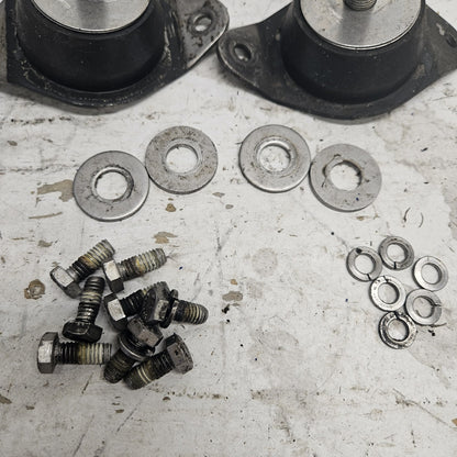 Polaris Watercraft 1995 SL SLX 650/750/780 OEM Engine Mount Set Part# 3110051