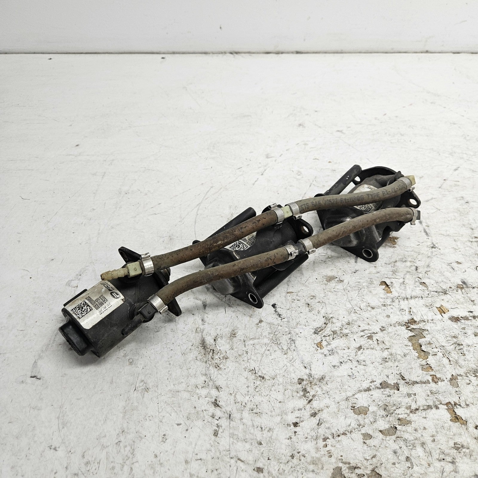Polaris PWC Watercraft 2003-2004 Genesis OEM Fuel Injector Set Part# 1253370