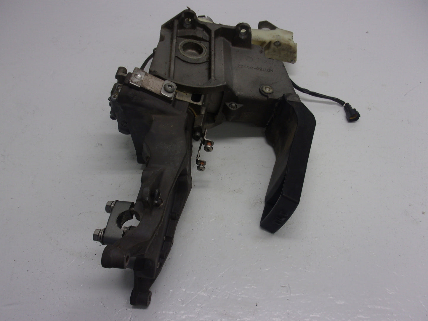 Yamaha WaveRunner 2012-2014 FX FXSHO 1.8 L OEM Steering Master # F2S-61400-00-00