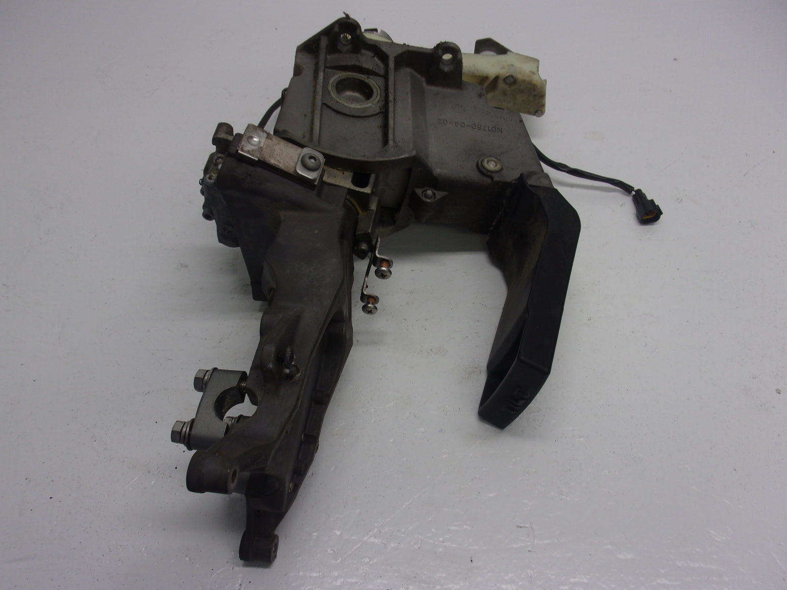 Yamaha WaveRunner 2012-2014 FX FXSHO 1.8 L OEM Steering Master # F2S-61400-00-00