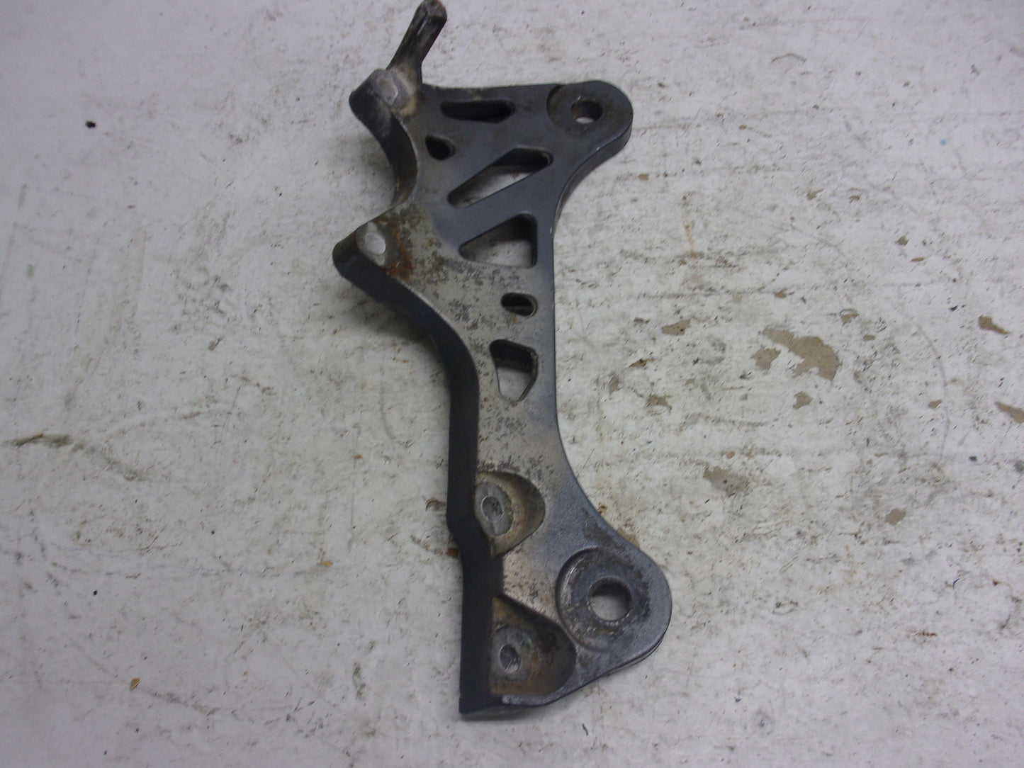 Yamaha Waverunner 1990-1998 WR WVT WB VXR OEM Engine Bracket # 6R7-21415-00-94