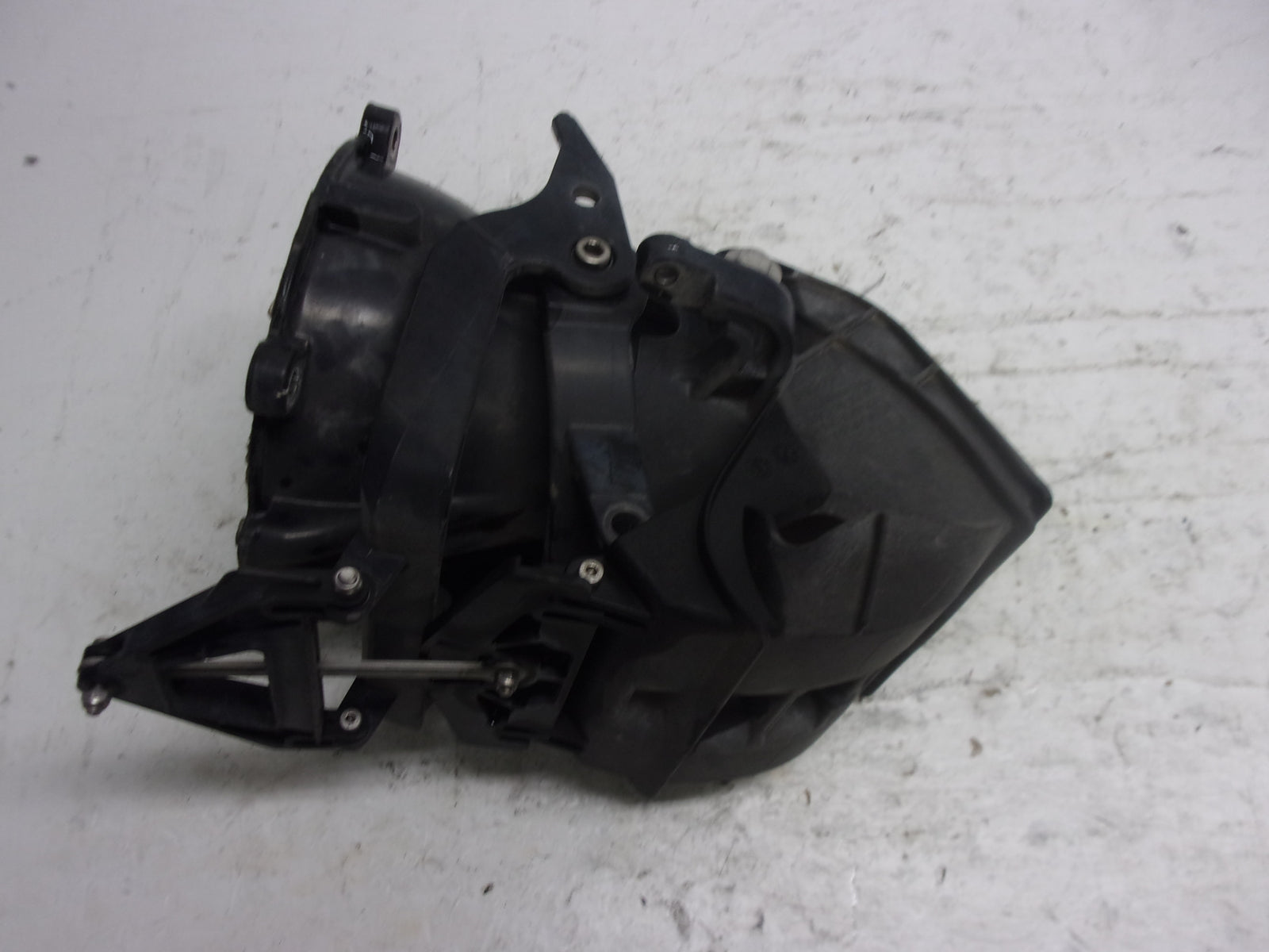 Sea Doo Bombardier 2000-2003 XP RX OEM Venturi + S Nozzle + Rev Gate # 271001079