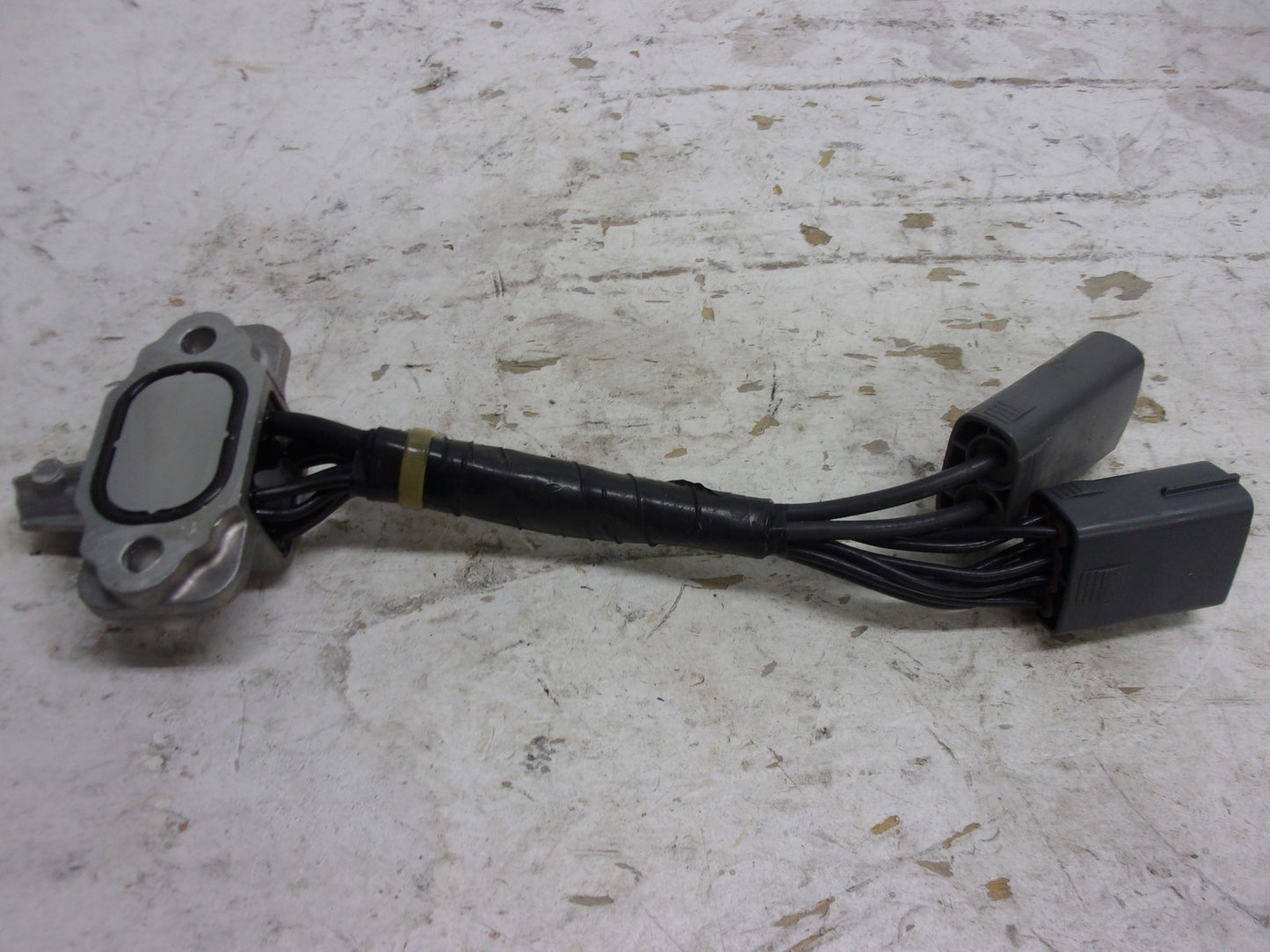 Yamaha WaveRunner 2015-2022 FX GP VX EX V1 Earth Plate Comp 6CS-8273J-10-00