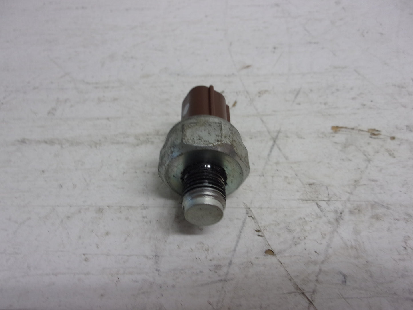 Honda  Aquatraxx 2002-2007 R-12 R-12X F-12 F-12X OEM Knock Sensor  30530-HW1-671