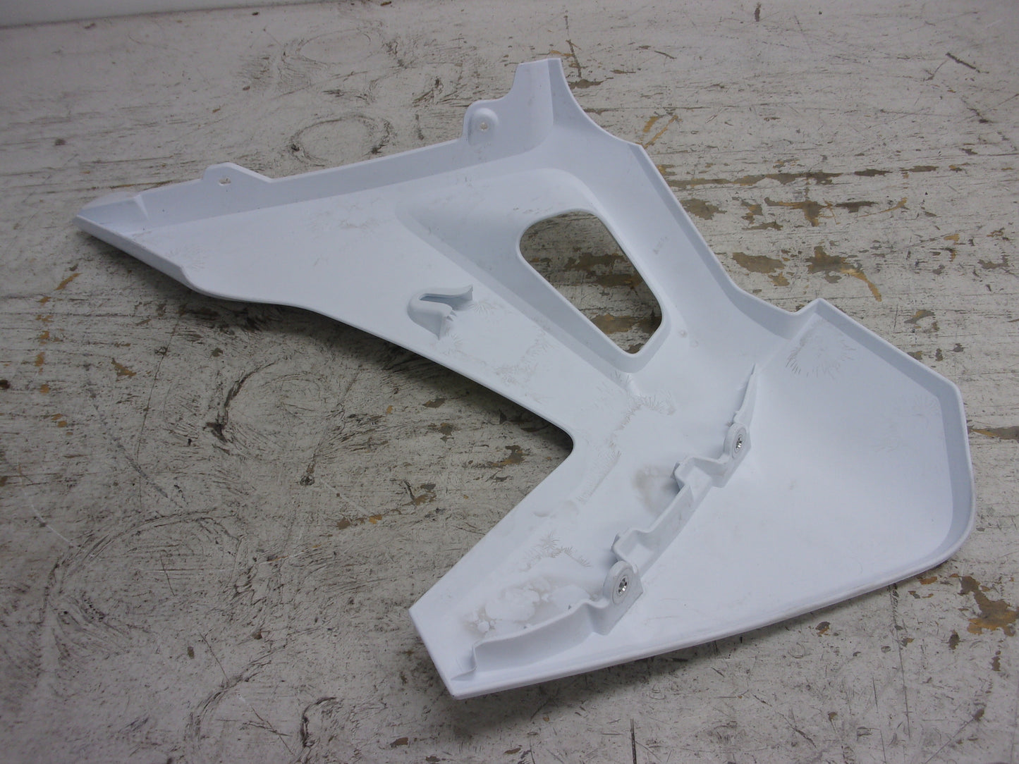 Husqvarna 2019-2020 FC FS FX TC TX OEM White LH Spoiler Part# 2510805400028B
