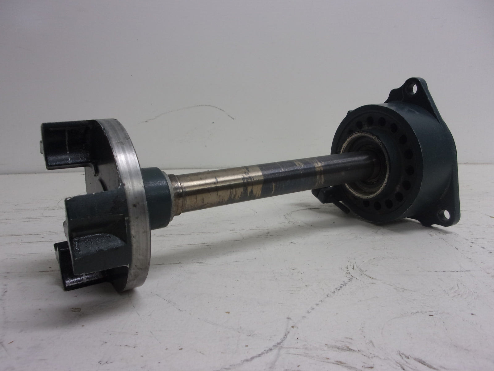 Yamaha Wave Raider 700 701 OEM Mid Shaft + Coupler Assembly 62T