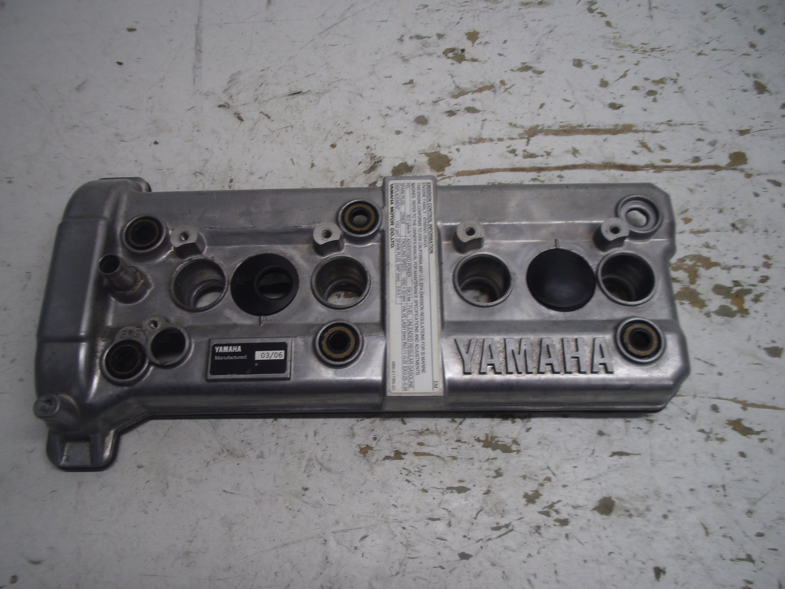 Yamaha WaveRunner 2002-2004 FX FX140 OEM Cylinder Head Cover 60E-11191-00-94