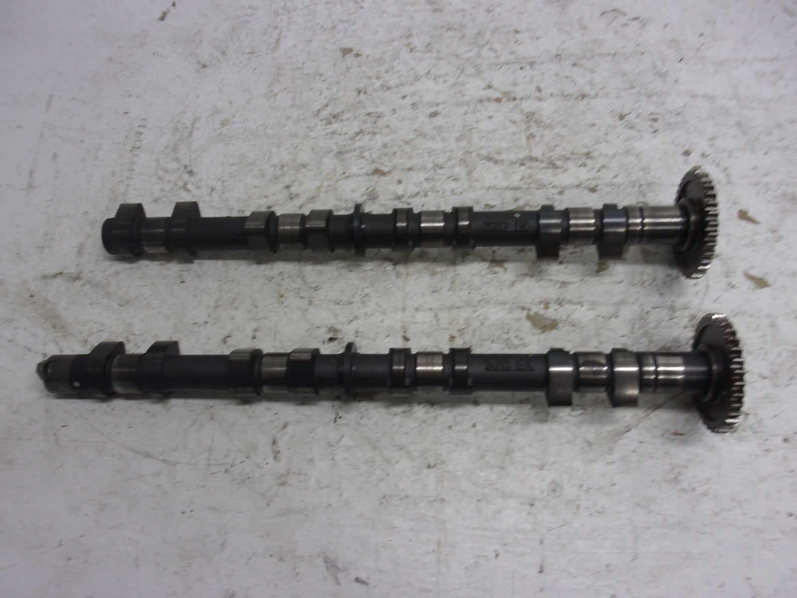 Kawasaki Jet Ski 2011-2018 Ultra 300/310 Intake & Exhaust Camshaft # 49118-3719