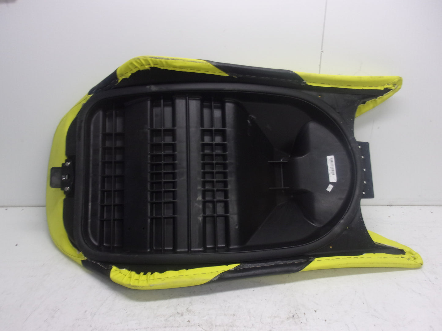 Yamaha WaveRunner 2020 GP1800R SVHO OEM Double Seat Assembly # F2W-U371A-80-00