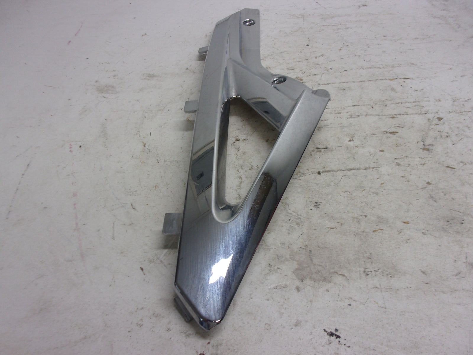 Yamaha WaveRunner 2015-2019 VX VXS VXR OEM Chrome LH Side Trim F2X-U377F-00-00