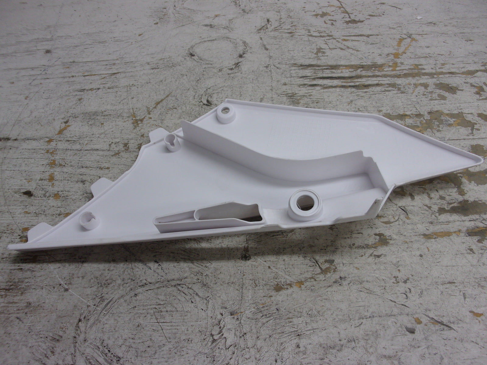 Yamaha Dirt Bike 2021-2022 YZ125/250 OEM Right Rear Side Cover # 1SS-21720-10-00