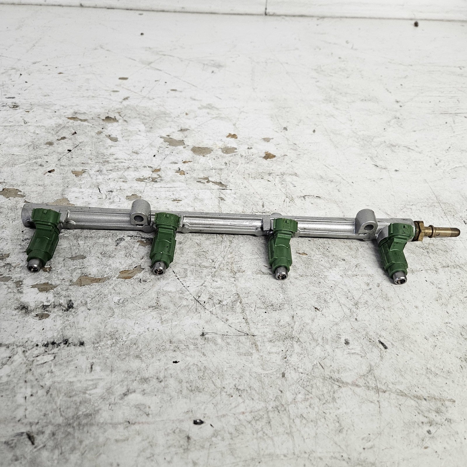 Kawasaki Jet Ski 2005-2012 STX-12F/15F Ultra Fuel Rail + Injectors # 49033-3707