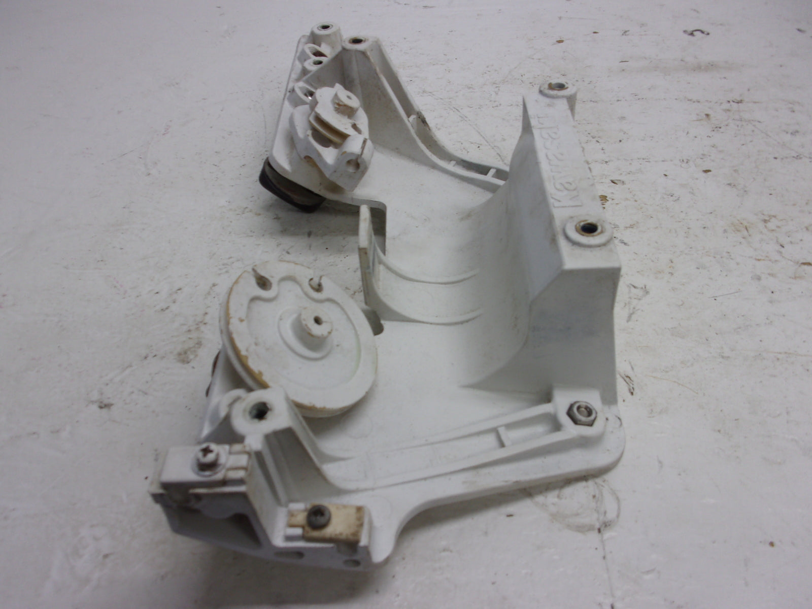 Kawasaki Jet Ski 1992-2002 750 SX SXI OEM Control Knob Bracket Part# 11047-3745