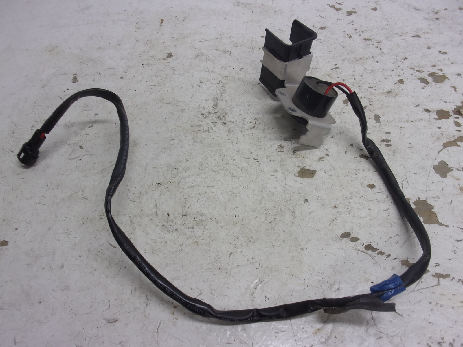 Yamaha Waverunner 2005-2022 FX GP EX V1 VX OEM Buzzer + Bracket F1S-68341-00-00