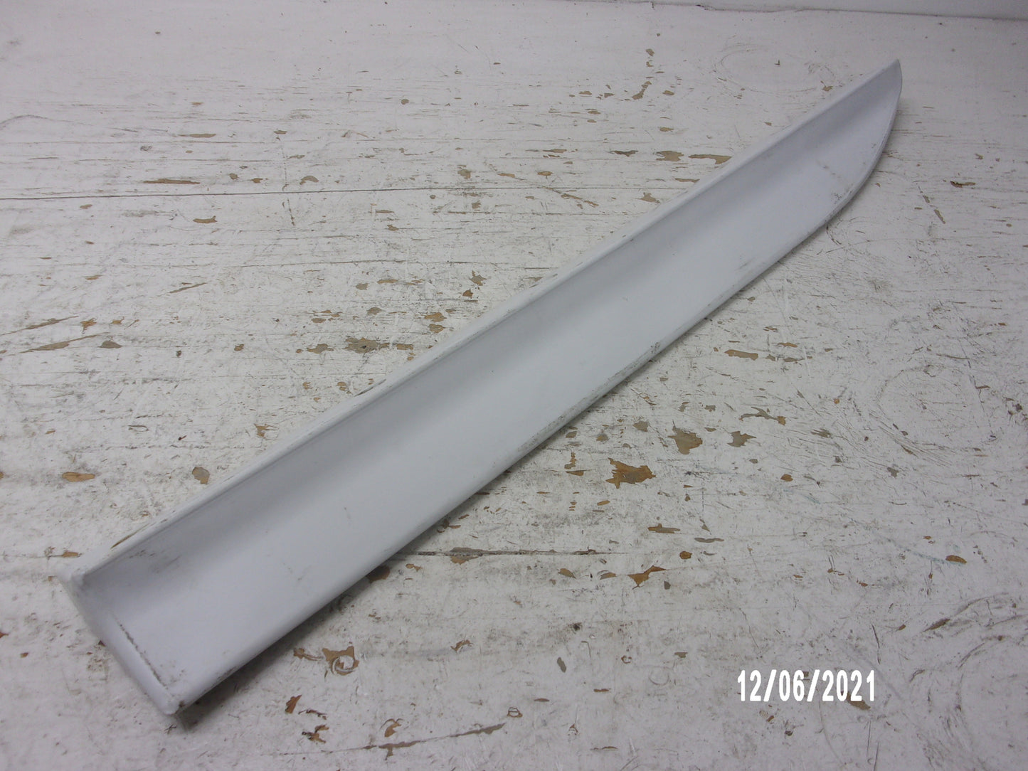 Polaris PWC Watercraft 1999 SLTH OEM White Left Hand Sponson Part# 5432272-207