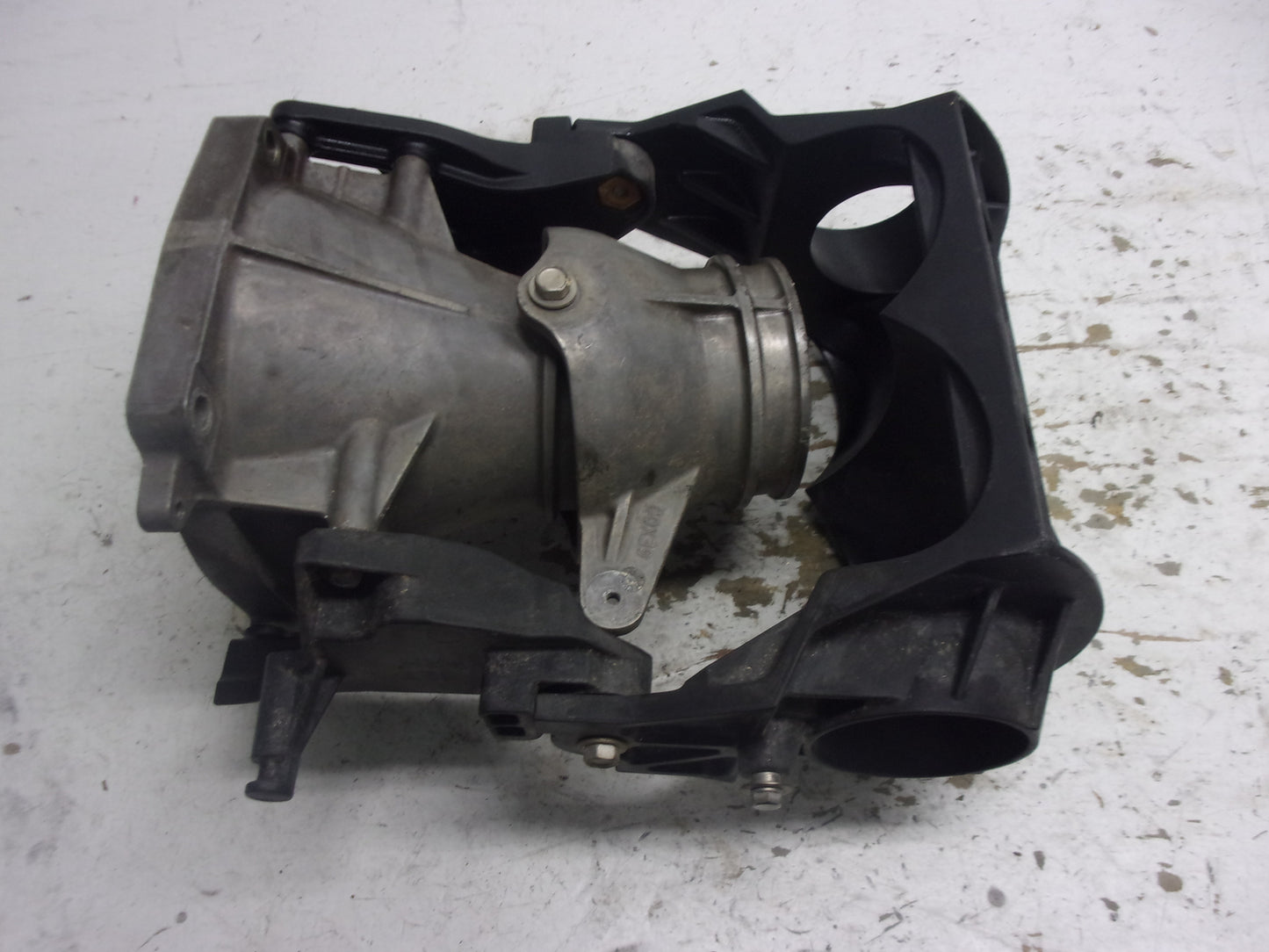 Yamaha WaveRunner 2016-2022 VX OEM Venturi + Nozzle + Rev Gate 6EX-R1318-01-00