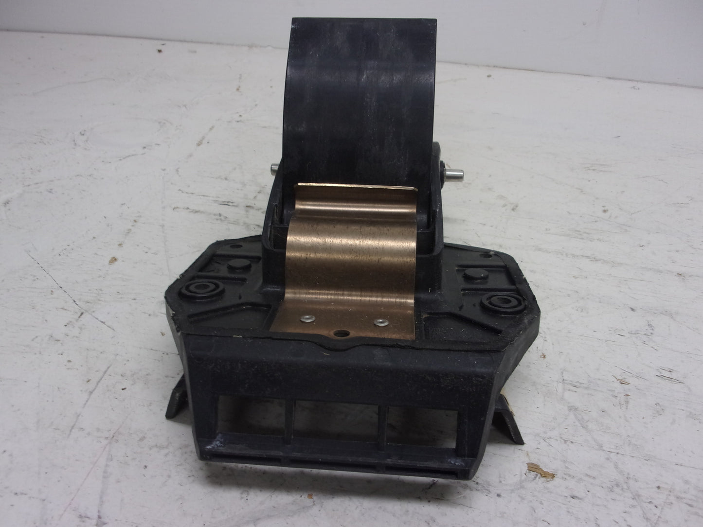 Sea Doo Bombardier 2006 GTI SE / STD OEM Hinge Base Assembly Part# 269501437
