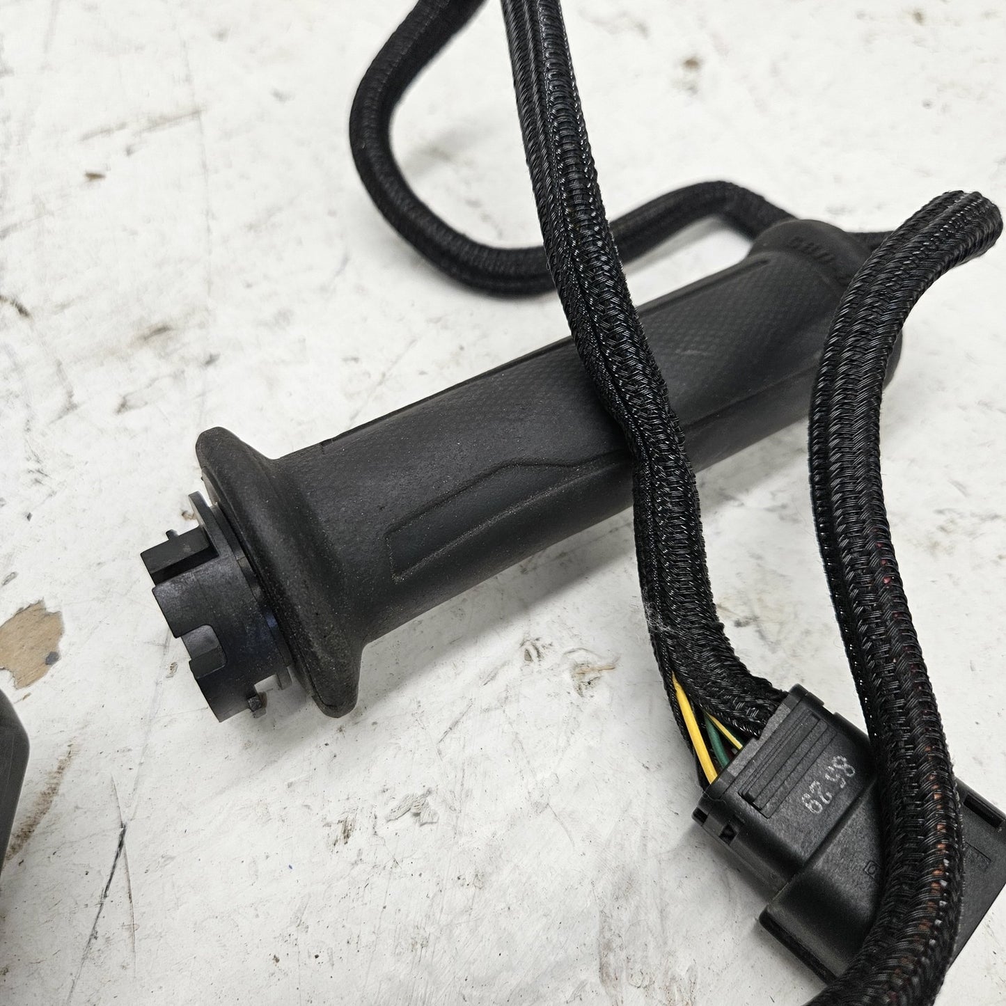 Can-Am Roadster 2019-2020 Ryker OEM Left Handlebar Switch + Grip Part# 710005274