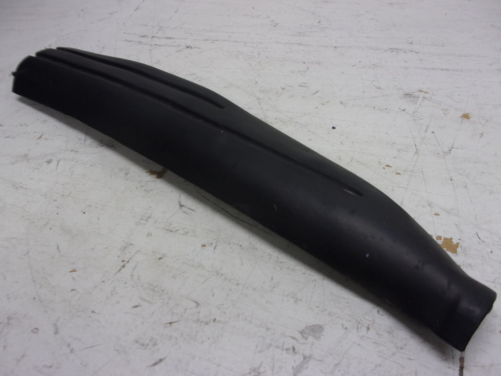 Yamaha Waverunner 1992-1993 WR3 650 OEM Black Right Side Bumper GA9-U251C-20-00