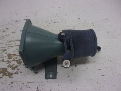 Yamaha WaveRunner 1990-1996 WaveRunner 3 OEM Pump & Nozzle Part# 6R8-51318-00-5B