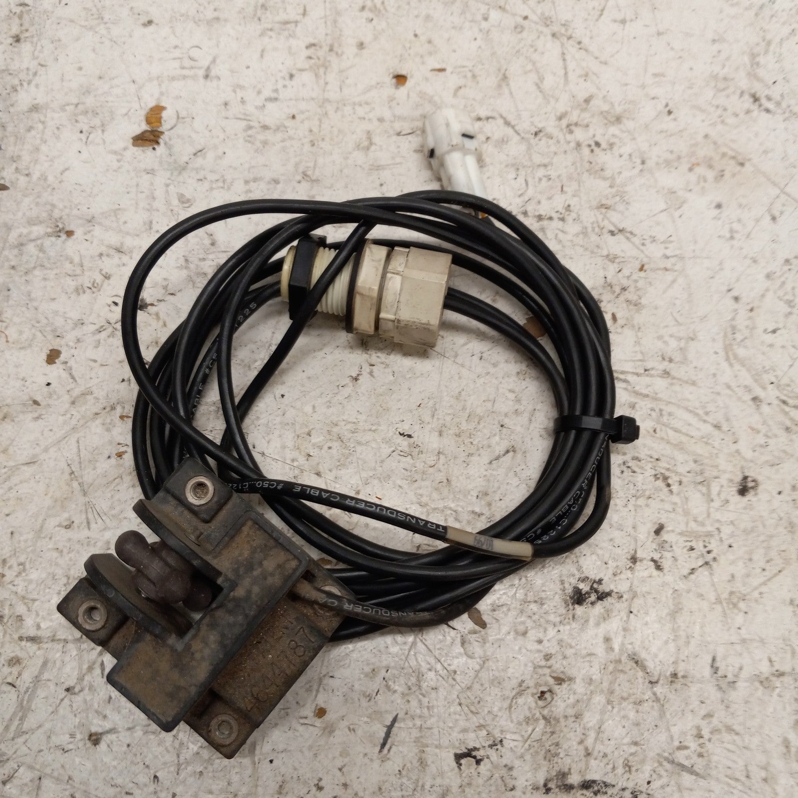 Yamaha Waverunner 1998-2012 GP SUV XL FX OEM Speed Sensor Part# GJ1-U8K31-02-00