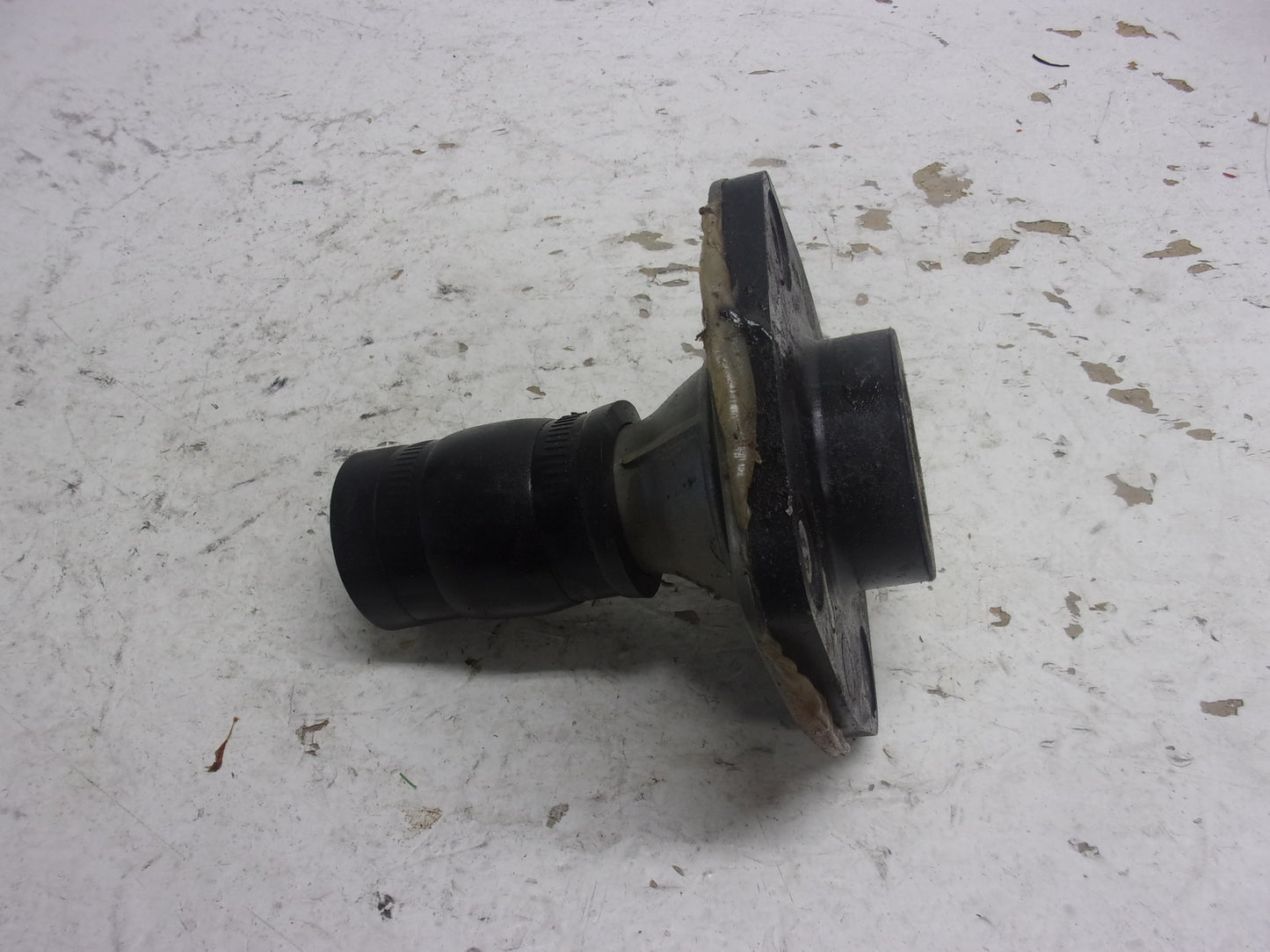Kawasaki Jet Ski 1996-2008 STX Ultra 130/150 OEM Drive Shaft Holder # 13280-3730