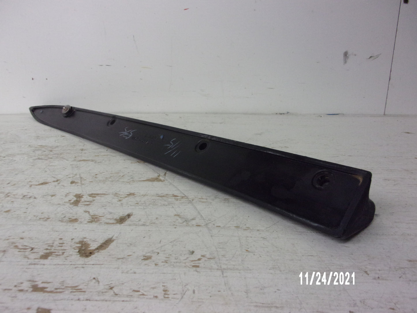 Kawasaki Jet Ski 1998-2003 ZXI STX STS OEM Black Left Stabilizer # 59437-3711-6Z