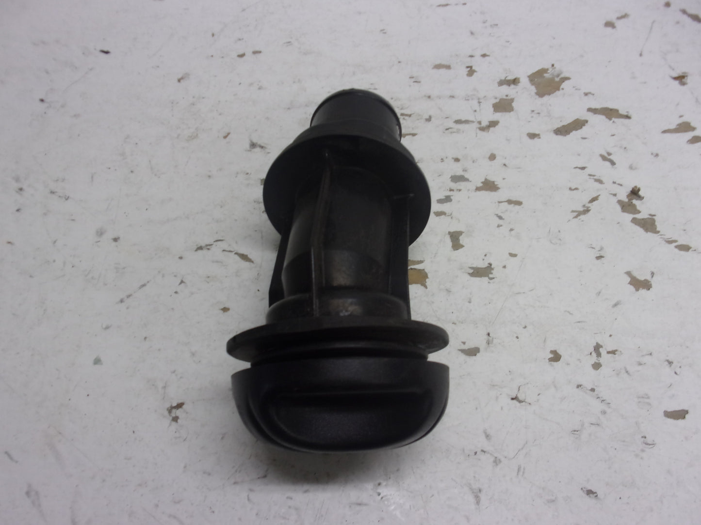 Sea Doo Bombardier 2012-2020 Wake RXP RXT GTI GTR GTX Fuel Neck + Cap 275500845