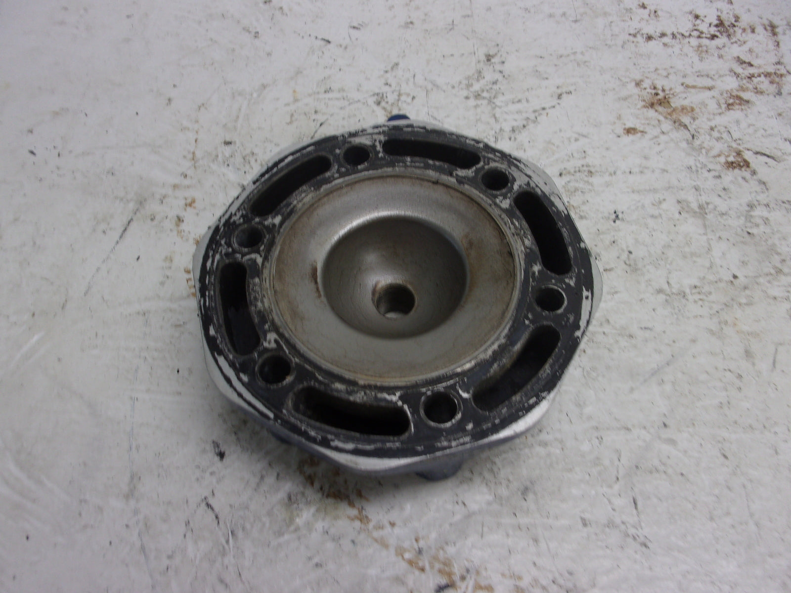 Polaris PWC Watercraft 1995-1997 SLT SLX SL OEM Cylinder Head Part # 3240250